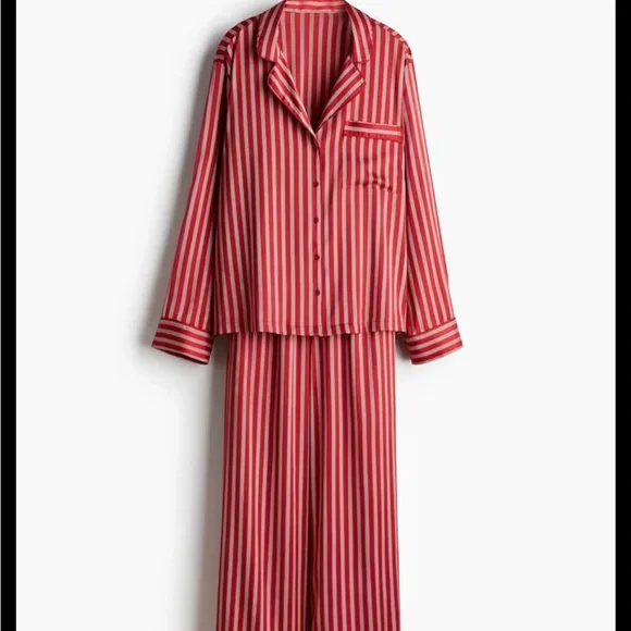 H&M Red and White Striped Pajama Set - Picture 1 of 11